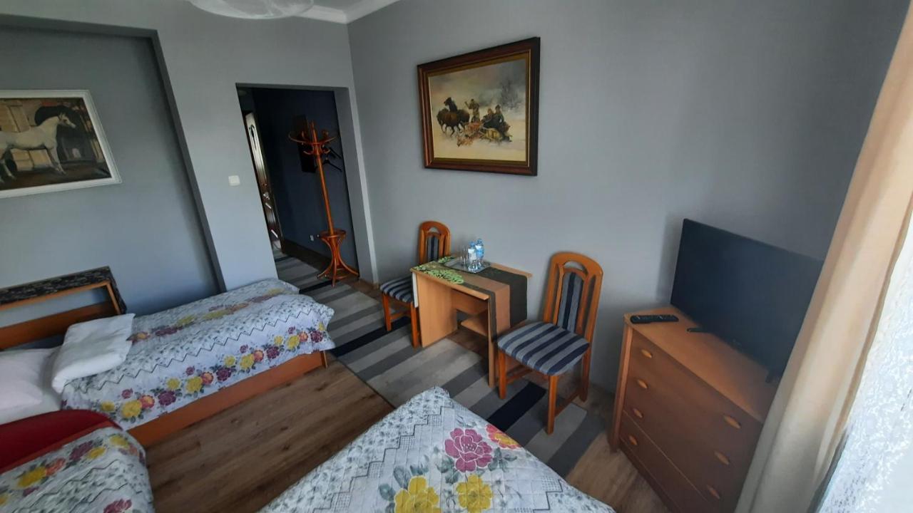 Hotelowe Pokoje J.Bukowiecka Tuszyn Luaran gambar
